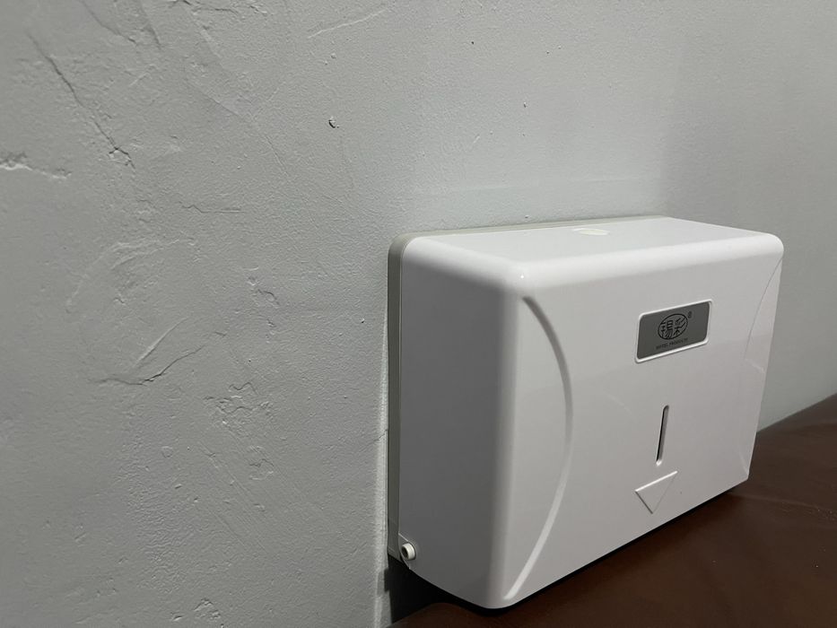 Диспенсер для бумаги