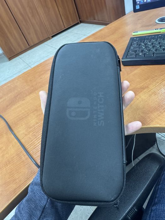 Продам Nintendo Switch 2GEN