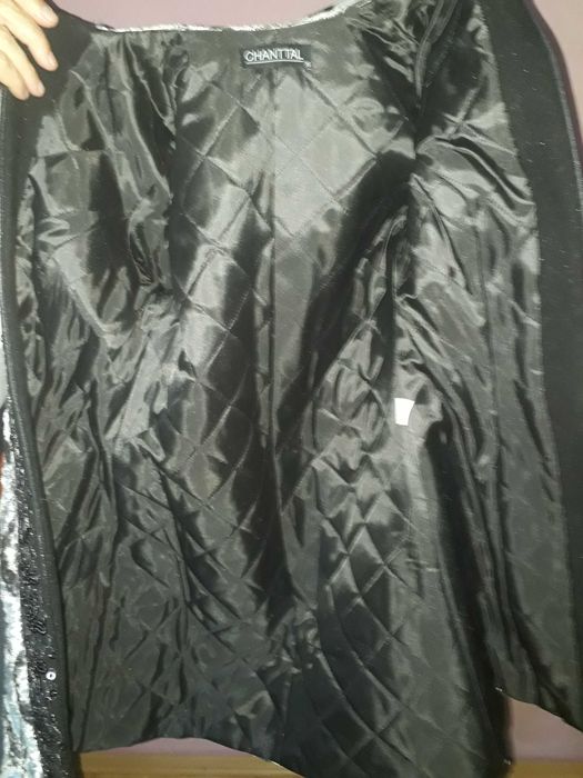 Vand palton nou gri-argintiu cu paiete, model superb!