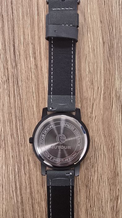 Часы наручные Eutour