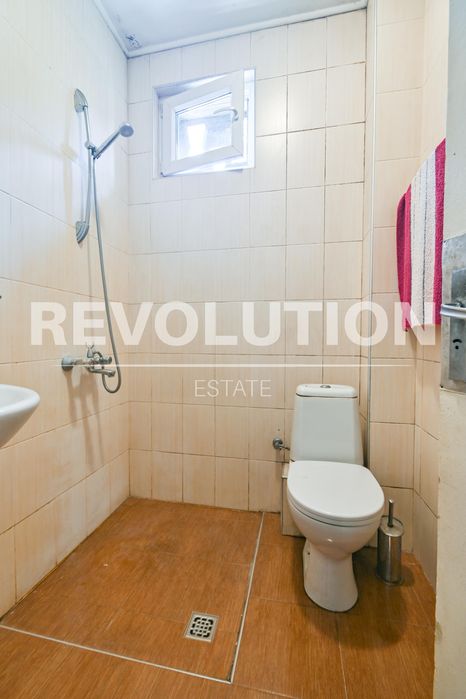 Дава се под наем Тристаен апартамент в София, Яворов - 93 кв.м за 750 € - Снимка #12