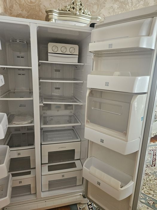 Музлатгич 2 камерали холодилник жуда эканомичний 0.1