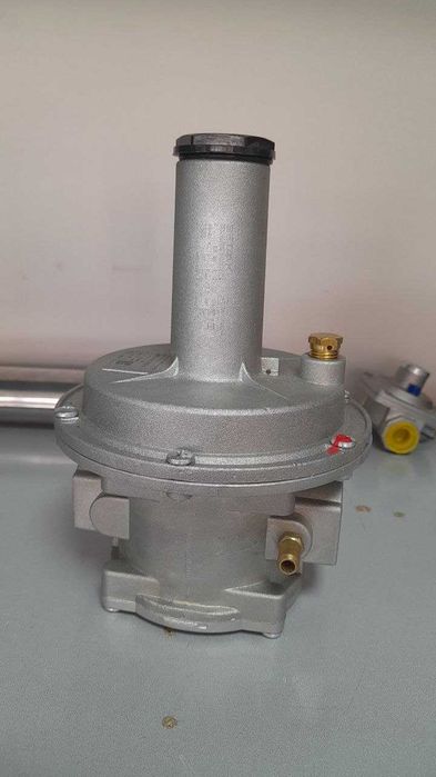 Регулятор давления газа от DN15 (до 1-5 бар) до DN50 (до 1-5 бар)