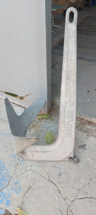 Продам Якорь Брюса