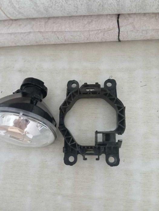 фары противотуманные на Лада гранта 2019г