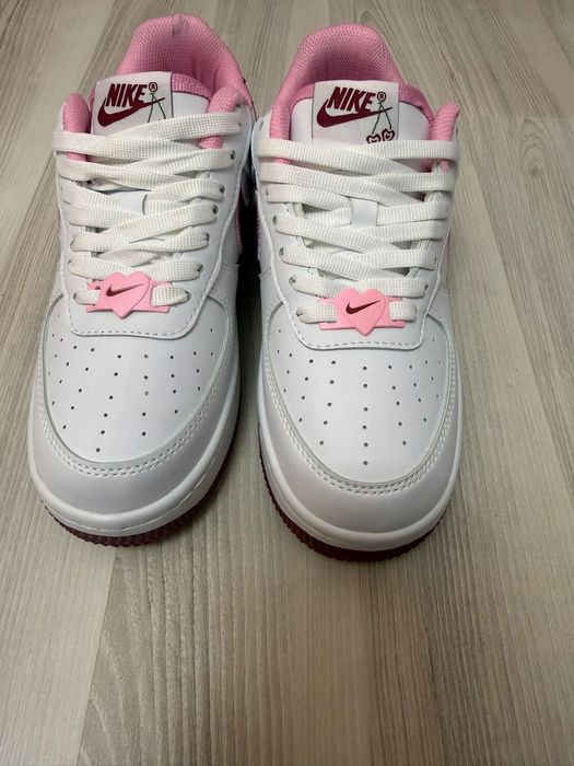 Adidasi nike air force 1 one cherry de dama