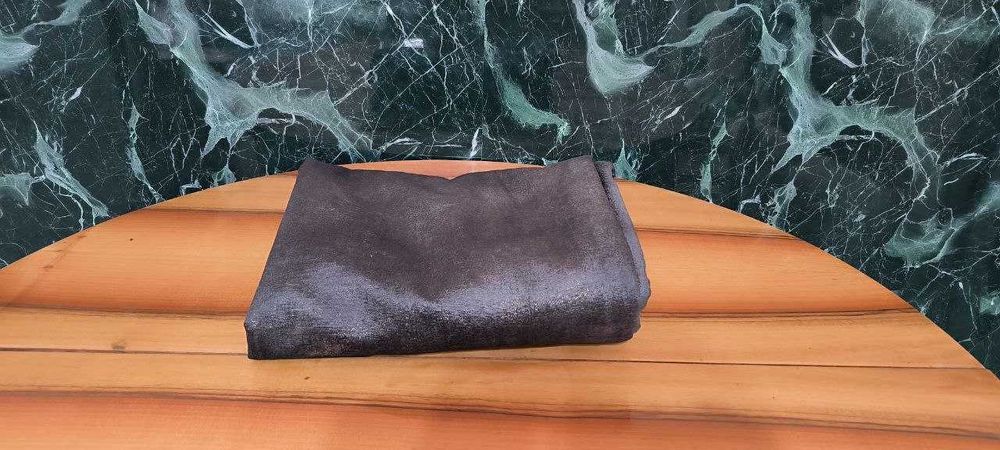 Лежанки для крупных собак  110 на 80 см .