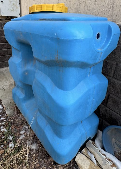 Пластиковая емкость для воды (Еврокуб) 1000 л