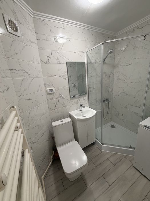 Proprietar inchiriez apartament cu o camera