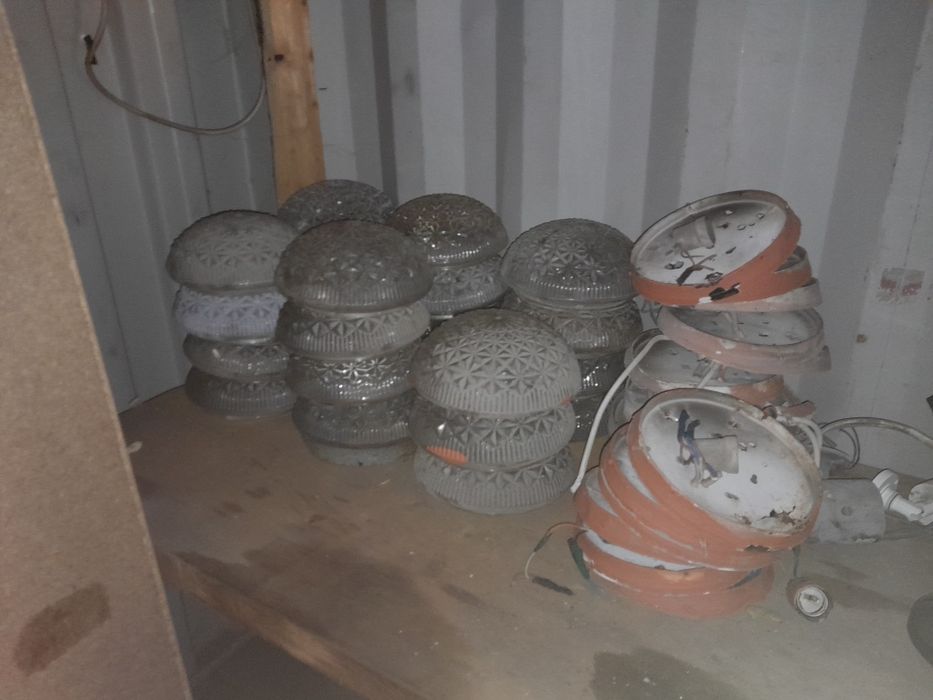 Продам светильники