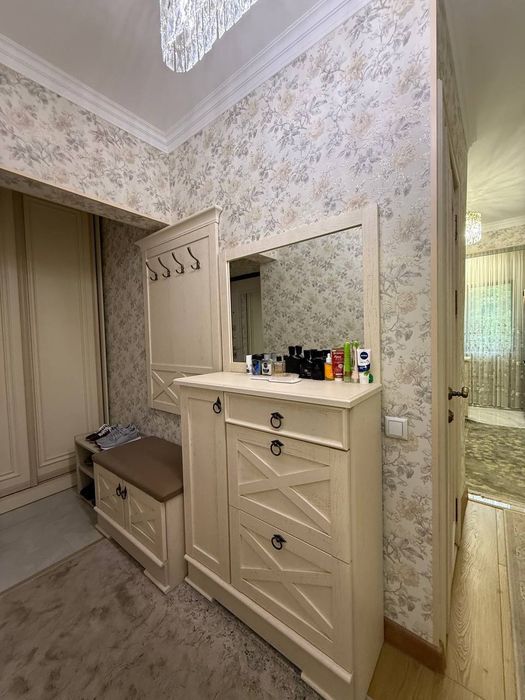 ЮНУСАБАД-3 КВАРТАЛ Универсам! 4х ком/2этаж/4 Качественный ремонт! 80м²