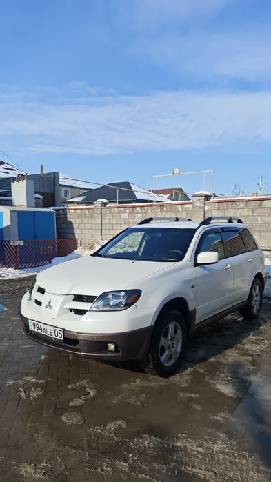 Mitsubishi outlander