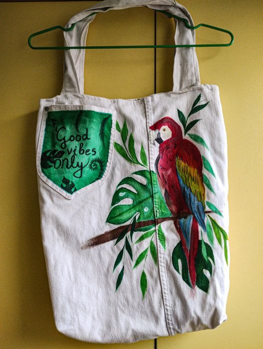 Дамска чанта от бял дънков плат