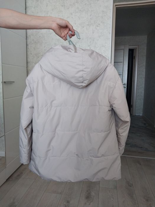 Пуховик женский демисезонный