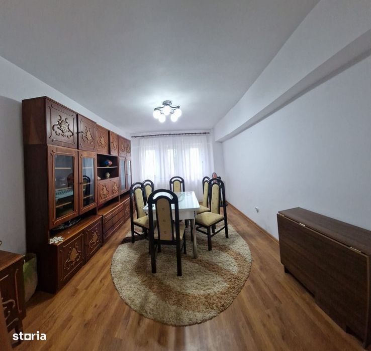 Apartament 4 camere etaj 1 Mall