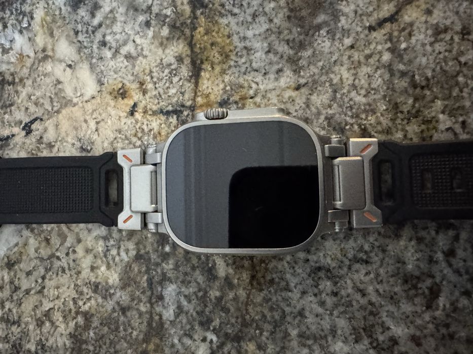 Apple watch ultra 2 49mm titanium