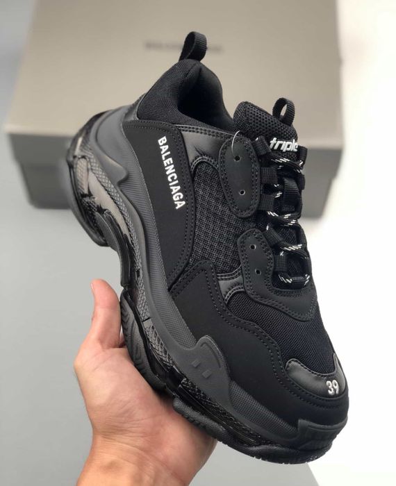 Balenciaga Triple S - Orice model
