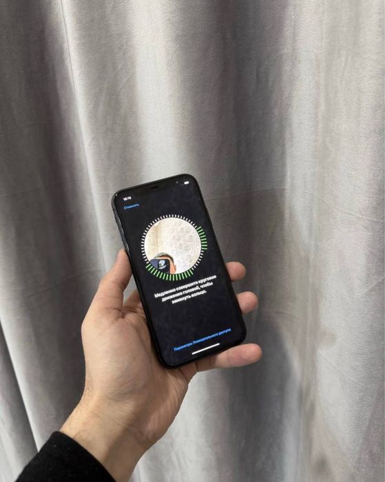 Продам iPhone 11 64gb идеал