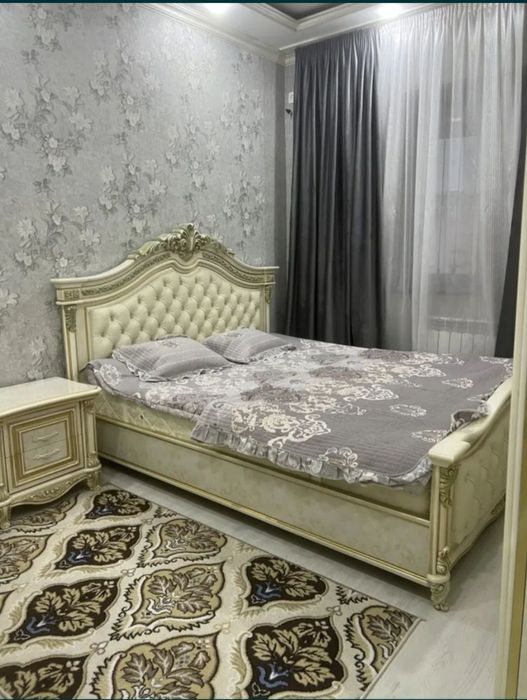 1-но комнатная. Абая. Посуточно