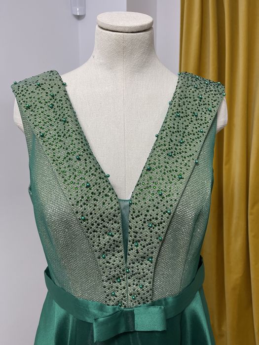 Rochie de nasa deosebita