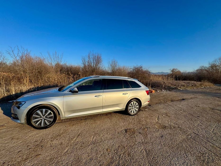 Skoda Superb 2.0 tsi 2024