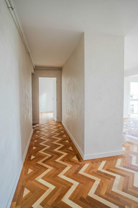 Penthouse 170 mp, 3 camere, 2 bai, terasa 38 mp, 2 locuri de parcare boxa depozitare Unirii Ama Residence, Targu Mures