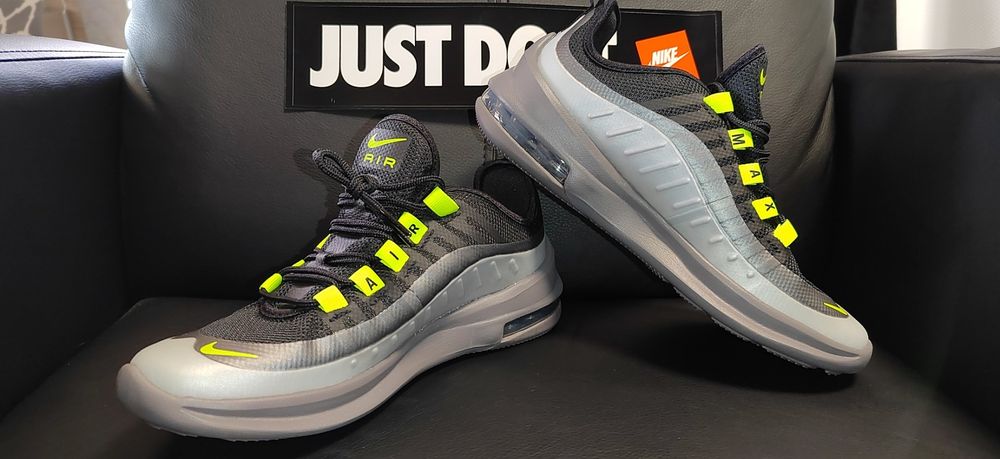 Nike Air Max Axis, номер 36,5