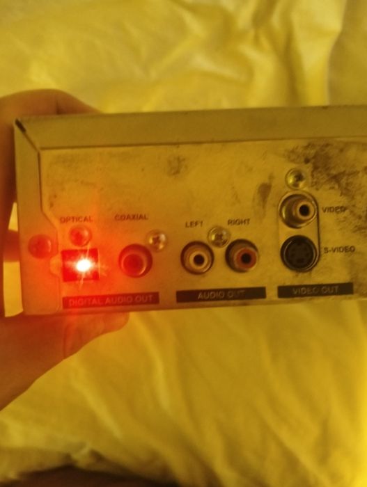 Vând DVD VESTEL 2300 Slim-Line