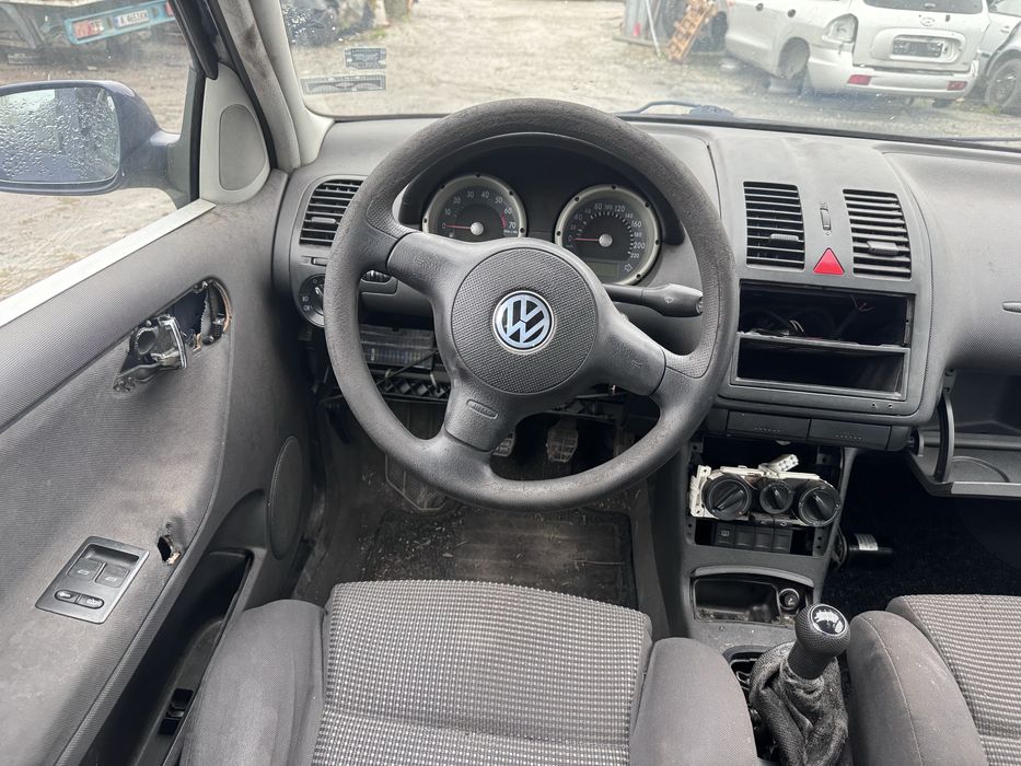 VW Polo 1.4i 16v 75hp 2000г На Части