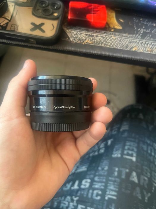 Obiectiv Sony 16-50mm f3.5-5.6 montura e (cel de pe kit-ul zv-e10)