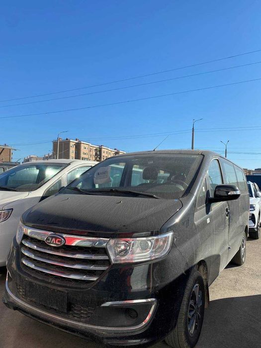 JAC M3 miniven salonda tayyor {prichesleniyam boladi }