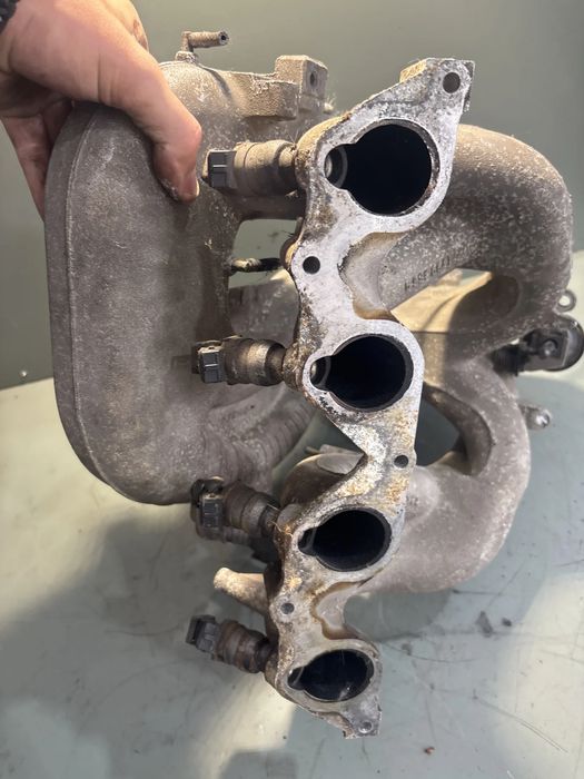Galerie admisie BMW Seria 3 1996 318tds MT (90 hp)