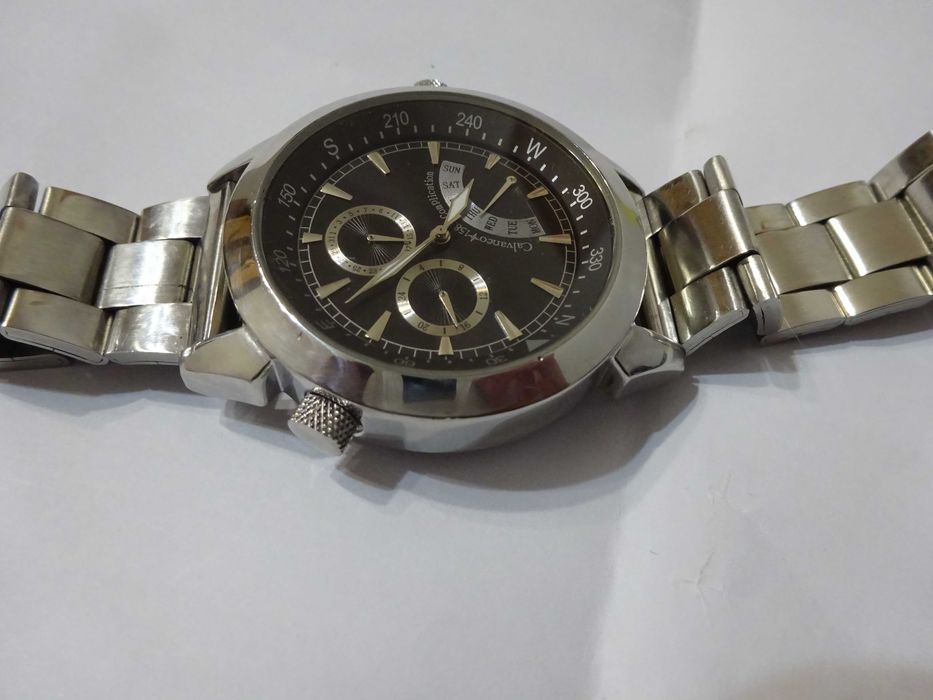 calvaneo watch complication 1583 quartz