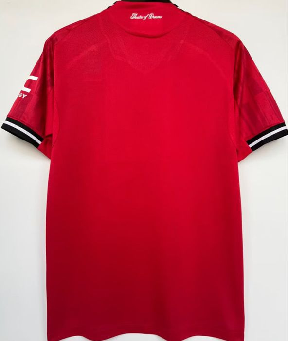 Тениска Manchester United 2025/26