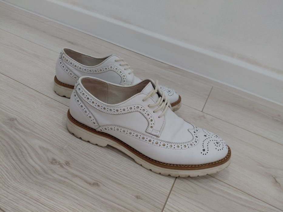 Женские кожаные лоферы