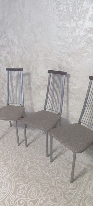 Продам 3 стула .  Состояние отличное.