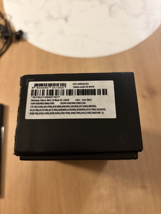 Vand samsung note 10 aura black de 256 gb