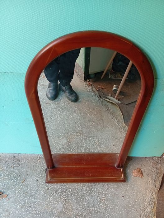 ОГЛЕДАЛА: Голямо красиво огледало с дървена рамка 1.06м/ 50 см и други