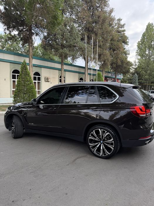 Bmw X5 Xdrive 35i 3 litr Twin power Turbo ( kuzov F15 )
