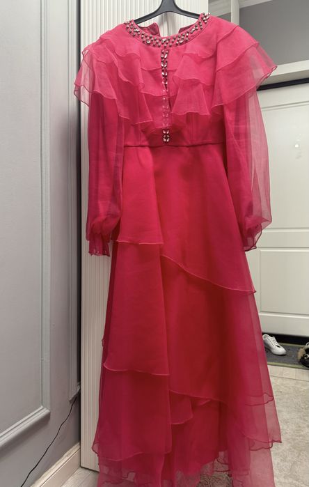 Платья вечерние платье