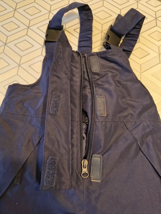 Ски гащеризон и непромокаем панталон 4-6г