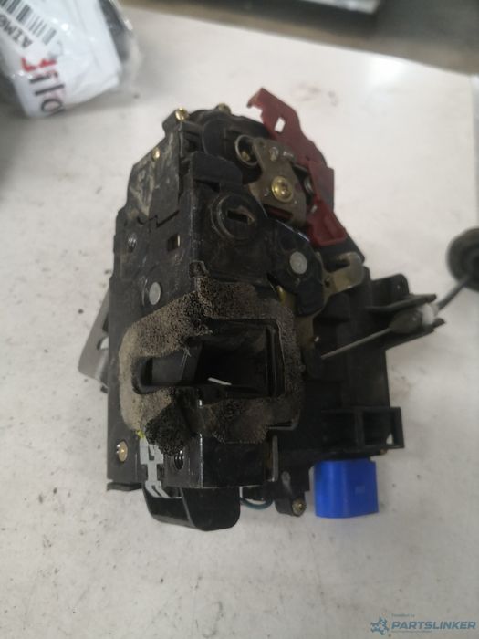 Broasca Usa Stanga Spate Audi A8 Iii (4H2, 4H8, 4Hc, 4Hl) [ 2009 - 201