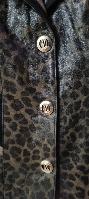 Продавам уникално кожено яке