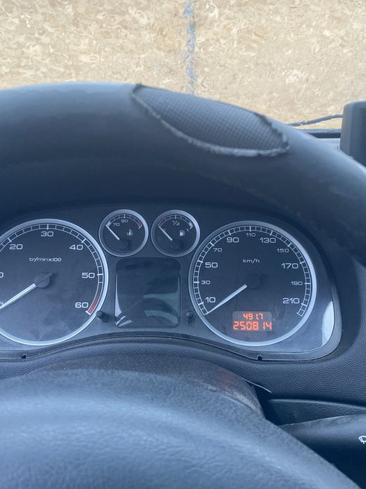 Vand sau schimb peugeot