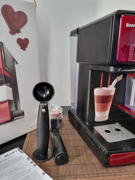Aparat de cafea Breville