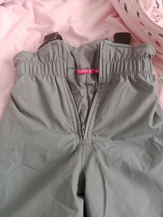 Продам куртку и штаны для девочки