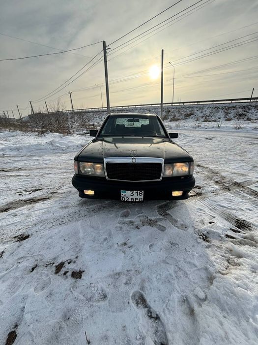 Мерс  190 2л автомат