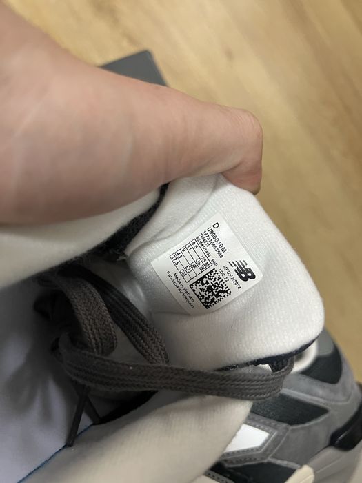 Adidasi New Balance 9060 Black Gray JBM