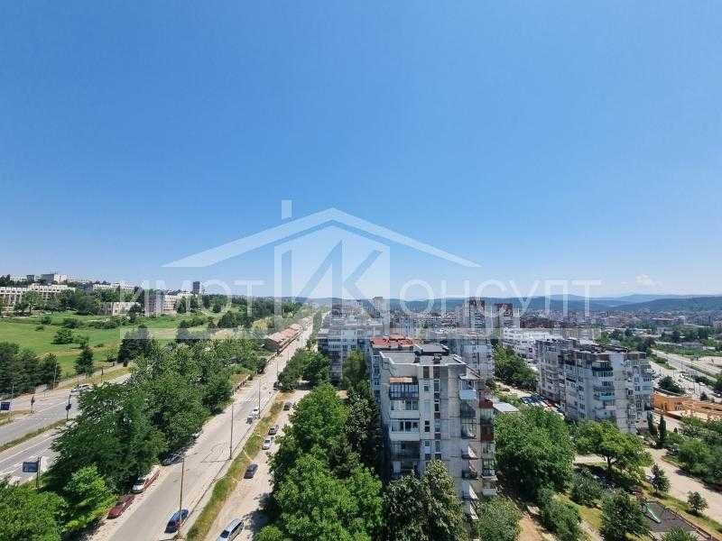 Дава се под наем Тристаен апартамент в Велико Търново, Колю Фичето - 60 кв.м за 255 € - Снимка #10