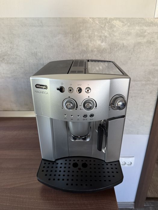 Espressor expresor Delonghi magnifica garantie 6 luni